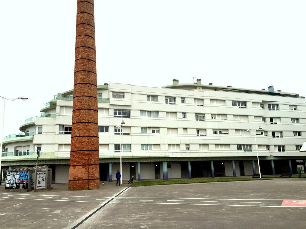 Apartamento Playa Poniente Gijón Exteriör bild